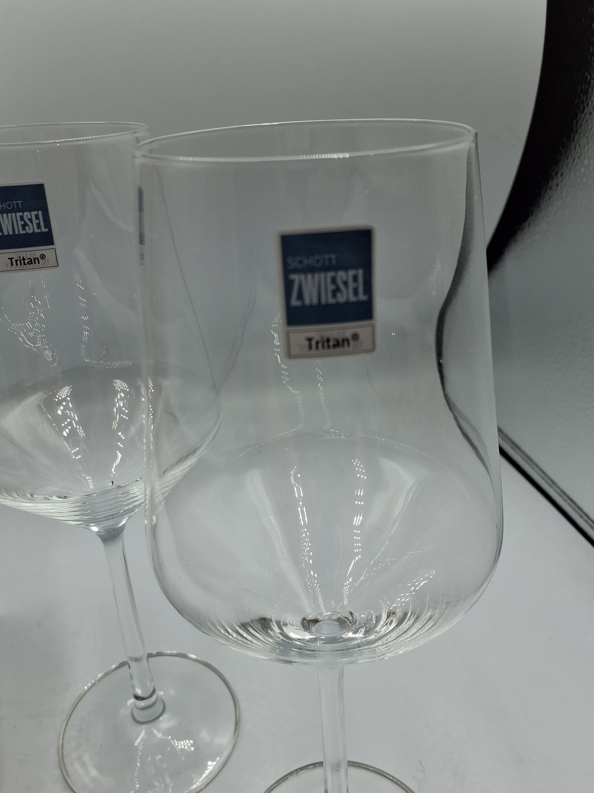 Pure hvidvins glas